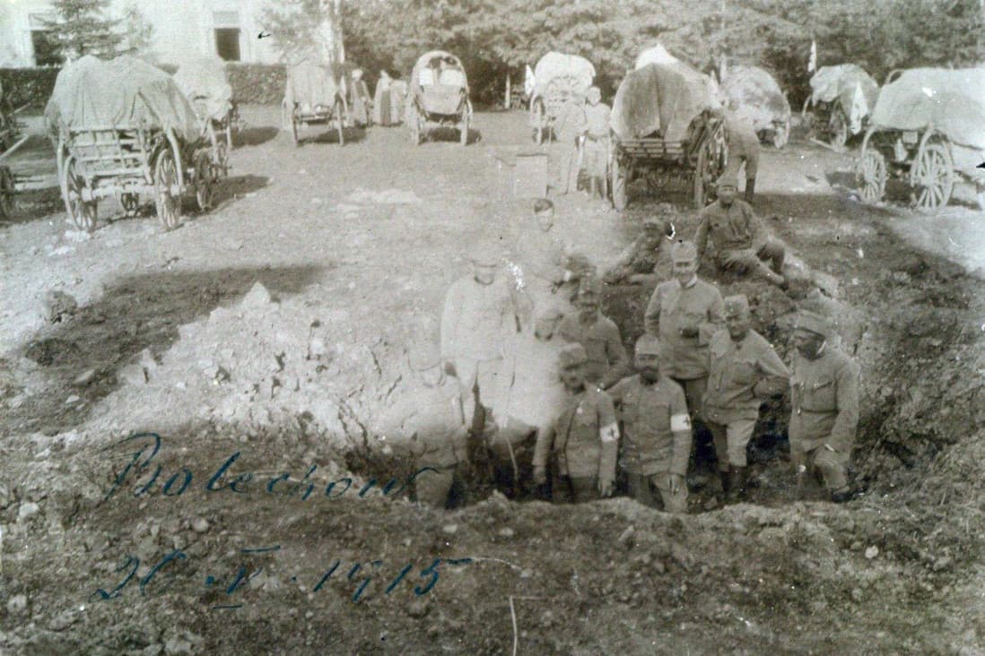 Group picture of soldiers in Ukraine, ca. 1915-1918 - Historical Archives - Jesuits, Euro-Mediterranean Province