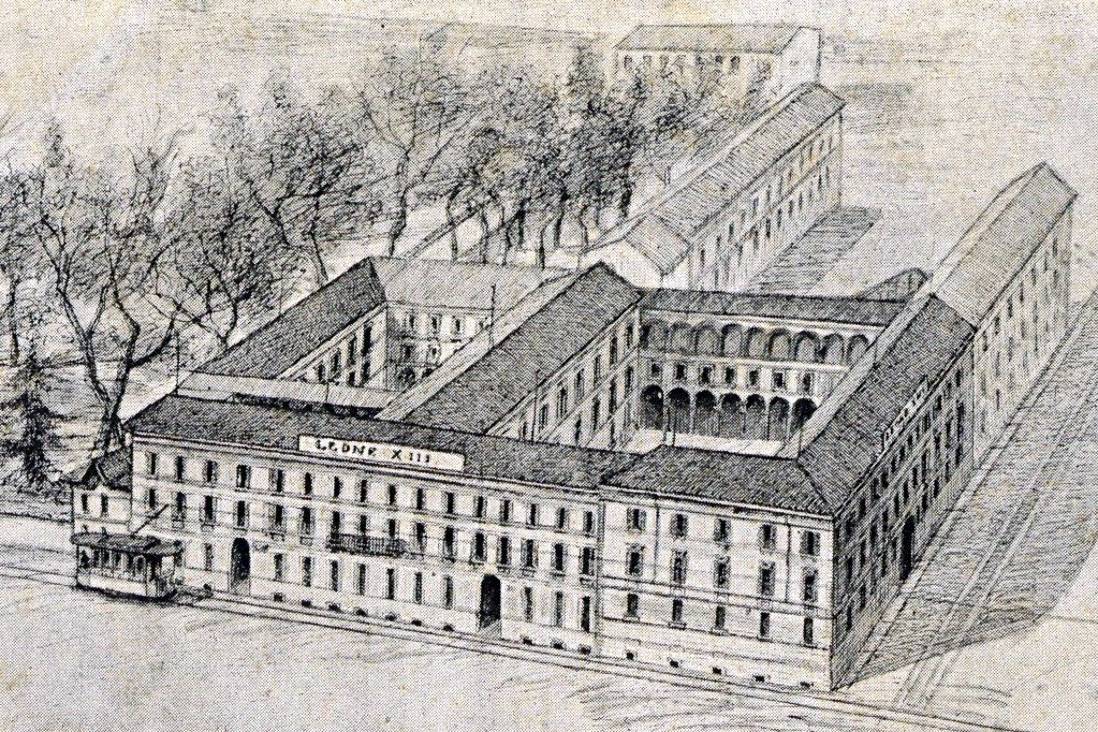 Postcard showing an aerial view of the first headquarters of the Leo XIII Institute in Milan - Historical Archives - Jesuits, Euro-Mediterranean Province