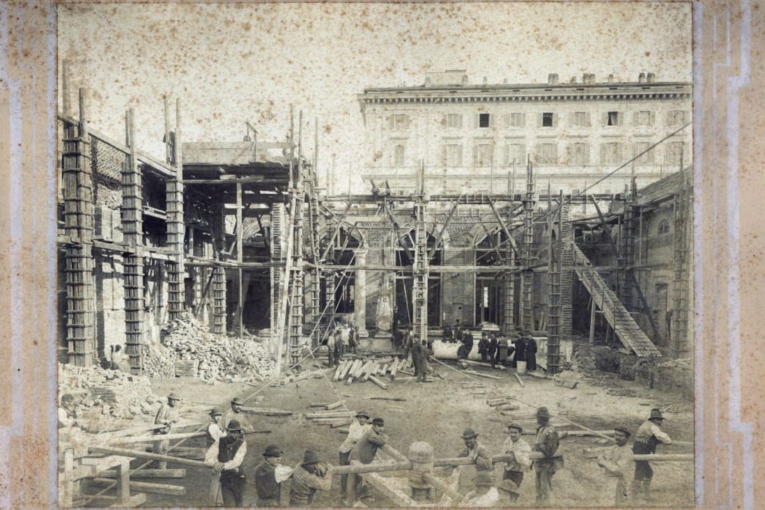 Fotografia del cantiere dell'Istituto Massimo a Roma,