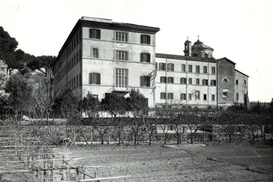 View of the Jesuit novitiate in Galloro after renovation works - Historical Archives - Jesuits, Euro-Mediterranean Province
